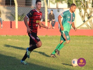 
<a style='margin-left: 5px;' class='btn btn-xs btn-social btn-facebook' href='https://www.facebook.com/sharer/sharer.php?u=https://www.boladovale.com.br/imgs/800-800-90/conteudo/fotos/1604/img0388.jpg' rel='popup' data-width='500' data-height='400'><i class='fa fa-facebook'></i>Compartilhar <span class='hidden-xs'>no Facebook</span>
</a> 
<a class='btn btn-default btn-xs' target='_blank' href='imgs/800-800-90/conteudo/fotos/1604/img0388.jpg'>
<span class='glyphicon glyphicon-cloud-download'></span> Salvar
</a> 
<span></span>