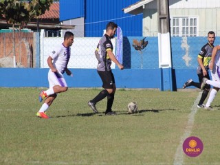 
<a style='margin-left: 5px;' class='btn btn-xs btn-social btn-facebook' href='https://www.facebook.com/sharer/sharer.php?u=https://www.boladovale.com.br/imgs/800-800-90/conteudo/fotos/1605/img9800.jpg' rel='popup' data-width='500' data-height='400'><i class='fa fa-facebook'></i>Compartilhar <span class='hidden-xs'>no Facebook</span>
</a> 
<a class='btn btn-default btn-xs' target='_blank' href='imgs/800-800-90/conteudo/fotos/1605/img9800.jpg'>
<span class='glyphicon glyphicon-cloud-download'></span> Salvar
</a> 
<span></span>