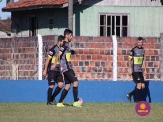 
<a style='margin-left: 5px;' class='btn btn-xs btn-social btn-facebook' href='https://www.facebook.com/sharer/sharer.php?u=https://www.boladovale.com.br/imgs/800-800-90/conteudo/fotos/1605/img9820.jpg' rel='popup' data-width='500' data-height='400'><i class='fa fa-facebook'></i>Compartilhar <span class='hidden-xs'>no Facebook</span>
</a> 
<a class='btn btn-default btn-xs' target='_blank' href='imgs/800-800-90/conteudo/fotos/1605/img9820.jpg'>
<span class='glyphicon glyphicon-cloud-download'></span> Salvar
</a> 
<span></span>