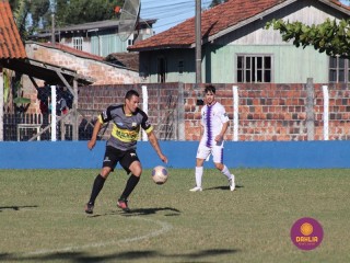 
<a style='margin-left: 5px;' class='btn btn-xs btn-social btn-facebook' href='https://www.facebook.com/sharer/sharer.php?u=https://www.boladovale.com.br/imgs/800-800-90/conteudo/fotos/1605/img9862.jpg' rel='popup' data-width='500' data-height='400'><i class='fa fa-facebook'></i>Compartilhar <span class='hidden-xs'>no Facebook</span>
</a> 
<a class='btn btn-default btn-xs' target='_blank' href='imgs/800-800-90/conteudo/fotos/1605/img9862.jpg'>
<span class='glyphicon glyphicon-cloud-download'></span> Salvar
</a> 
<span></span>