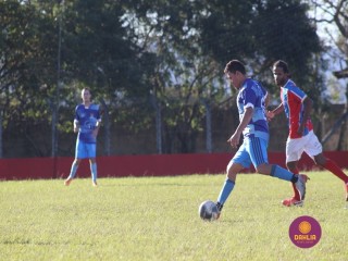 
<a style='margin-left: 5px;' class='btn btn-xs btn-social btn-facebook' href='https://www.facebook.com/sharer/sharer.php?u=https://www.boladovale.com.br/imgs/800-800-90/conteudo/fotos/1607/img9905.jpg' rel='popup' data-width='500' data-height='400'><i class='fa fa-facebook'></i>Compartilhar <span class='hidden-xs'>no Facebook</span>
</a> 
<a class='btn btn-default btn-xs' target='_blank' href='imgs/800-800-90/conteudo/fotos/1607/img9905.jpg'>
<span class='glyphicon glyphicon-cloud-download'></span> Salvar
</a> 
<span></span>