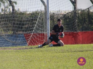 
<a style='margin-left: 5px;' class='btn btn-xs btn-social btn-facebook' href='https://www.facebook.com/sharer/sharer.php?u=https://www.boladovale.com.br/imgs/800-800-90/conteudo/fotos/1607/img9946.jpg' rel='popup' data-width='500' data-height='400'><i class='fa fa-facebook'></i>Compartilhar <span class='hidden-xs'>no Facebook</span>
</a> 
<a class='btn btn-default btn-xs' target='_blank' href='imgs/800-800-90/conteudo/fotos/1607/img9946.jpg'>
<span class='glyphicon glyphicon-cloud-download'></span> Salvar
</a> 
<span></span>
