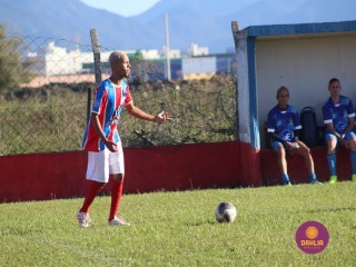 
<a style='margin-left: 5px;' class='btn btn-xs btn-social btn-facebook' href='https://www.facebook.com/sharer/sharer.php?u=https://www.boladovale.com.br/imgs/800-800-90/conteudo/fotos/1607/img9954.jpg' rel='popup' data-width='500' data-height='400'><i class='fa fa-facebook'></i>Compartilhar <span class='hidden-xs'>no Facebook</span>
</a> 
<a class='btn btn-default btn-xs' target='_blank' href='imgs/800-800-90/conteudo/fotos/1607/img9954.jpg'>
<span class='glyphicon glyphicon-cloud-download'></span> Salvar
</a> 
<span></span>