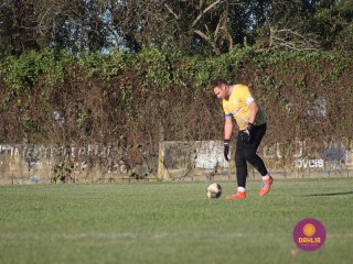 
<a style='margin-left: 5px;' class='btn btn-xs btn-social btn-facebook' href='https://www.facebook.com/sharer/sharer.php?u=https://www.boladovale.com.br/imgs/800-800-90/conteudo/fotos/1608/img9962.jpg' rel='popup' data-width='500' data-height='400'><i class='fa fa-facebook'></i>Compartilhar <span class='hidden-xs'>no Facebook</span>
</a> 
<a class='btn btn-default btn-xs' target='_blank' href='imgs/800-800-90/conteudo/fotos/1608/img9962.jpg'>
<span class='glyphicon glyphicon-cloud-download'></span> Salvar
</a> 
<span></span>