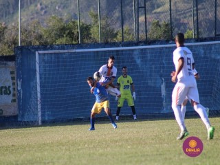 
<a style='margin-left: 5px;' class='btn btn-xs btn-social btn-facebook' href='https://www.facebook.com/sharer/sharer.php?u=https://www.boladovale.com.br/imgs/800-800-90/conteudo/fotos/1608/img9987.jpg' rel='popup' data-width='500' data-height='400'><i class='fa fa-facebook'></i>Compartilhar <span class='hidden-xs'>no Facebook</span>
</a> 
<a class='btn btn-default btn-xs' target='_blank' href='imgs/800-800-90/conteudo/fotos/1608/img9987.jpg'>
<span class='glyphicon glyphicon-cloud-download'></span> Salvar
</a> 
<span></span>