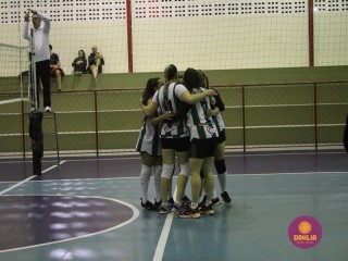 
<a style='margin-left: 5px;' class='btn btn-xs btn-social btn-facebook' href='https://www.facebook.com/sharer/sharer.php?u=https://www.boladovale.com.br/imgs/800-800-90/conteudo/fotos/1609/img0081.jpg' rel='popup' data-width='500' data-height='400'><i class='fa fa-facebook'></i>Compartilhar <span class='hidden-xs'>no Facebook</span>
</a> 
<a class='btn btn-default btn-xs' target='_blank' href='imgs/800-800-90/conteudo/fotos/1609/img0081.jpg'>
<span class='glyphicon glyphicon-cloud-download'></span> Salvar
</a> 
<span></span>