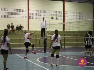
<a style='margin-left: 5px;' class='btn btn-xs btn-social btn-facebook' href='https://www.facebook.com/sharer/sharer.php?u=https://www.boladovale.com.br/imgs/800-800-90/conteudo/fotos/1609/img0089.jpg' rel='popup' data-width='500' data-height='400'><i class='fa fa-facebook'></i>Compartilhar <span class='hidden-xs'>no Facebook</span>
</a> 
<a class='btn btn-default btn-xs' target='_blank' href='imgs/800-800-90/conteudo/fotos/1609/img0089.jpg'>
<span class='glyphicon glyphicon-cloud-download'></span> Salvar
</a> 
<span></span>
