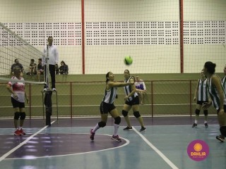 
<a style='margin-left: 5px;' class='btn btn-xs btn-social btn-facebook' href='https://www.facebook.com/sharer/sharer.php?u=https://www.boladovale.com.br/imgs/800-800-90/conteudo/fotos/1609/img0116.jpg' rel='popup' data-width='500' data-height='400'><i class='fa fa-facebook'></i>Compartilhar <span class='hidden-xs'>no Facebook</span>
</a> 
<a class='btn btn-default btn-xs' target='_blank' href='imgs/800-800-90/conteudo/fotos/1609/img0116.jpg'>
<span class='glyphicon glyphicon-cloud-download'></span> Salvar
</a> 
<span></span>