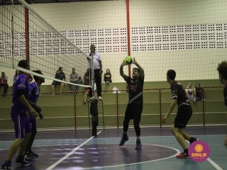 
<a style='margin-left: 5px;' class='btn btn-xs btn-social btn-facebook' href='https://www.facebook.com/sharer/sharer.php?u=https://www.boladovale.com.br/imgs/800-800-90/conteudo/fotos/1609/img0236.jpg' rel='popup' data-width='500' data-height='400'><i class='fa fa-facebook'></i>Compartilhar <span class='hidden-xs'>no Facebook</span>
</a> 
<a class='btn btn-default btn-xs' target='_blank' href='imgs/800-800-90/conteudo/fotos/1609/img0236.jpg'>
<span class='glyphicon glyphicon-cloud-download'></span> Salvar
</a> 
<span></span>