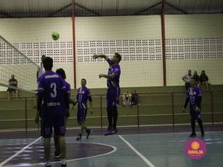 
<a style='margin-left: 5px;' class='btn btn-xs btn-social btn-facebook' href='https://www.facebook.com/sharer/sharer.php?u=https://www.boladovale.com.br/imgs/800-800-90/conteudo/fotos/1609/img0245.jpg' rel='popup' data-width='500' data-height='400'><i class='fa fa-facebook'></i>Compartilhar <span class='hidden-xs'>no Facebook</span>
</a> 
<a class='btn btn-default btn-xs' target='_blank' href='imgs/800-800-90/conteudo/fotos/1609/img0245.jpg'>
<span class='glyphicon glyphicon-cloud-download'></span> Salvar
</a> 
<span></span>