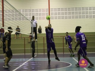 
<a style='margin-left: 5px;' class='btn btn-xs btn-social btn-facebook' href='https://www.facebook.com/sharer/sharer.php?u=https://www.boladovale.com.br/imgs/800-800-90/conteudo/fotos/1609/img0247.jpg' rel='popup' data-width='500' data-height='400'><i class='fa fa-facebook'></i>Compartilhar <span class='hidden-xs'>no Facebook</span>
</a> 
<a class='btn btn-default btn-xs' target='_blank' href='imgs/800-800-90/conteudo/fotos/1609/img0247.jpg'>
<span class='glyphicon glyphicon-cloud-download'></span> Salvar
</a> 
<span></span>