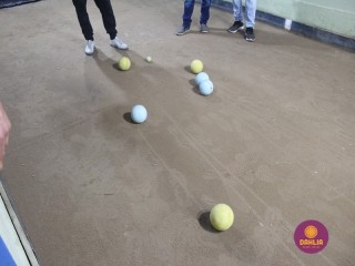 
<a style='margin-left: 5px;' class='btn btn-xs btn-social btn-facebook' href='https://www.facebook.com/sharer/sharer.php?u=https://www.boladovale.com.br/imgs/800-800-90/conteudo/fotos/1610/img0480.jpg' rel='popup' data-width='500' data-height='400'><i class='fa fa-facebook'></i>Compartilhar <span class='hidden-xs'>no Facebook</span>
</a> 
<a class='btn btn-default btn-xs' target='_blank' href='imgs/800-800-90/conteudo/fotos/1610/img0480.jpg'>
<span class='glyphicon glyphicon-cloud-download'></span> Salvar
</a> 
<span></span>