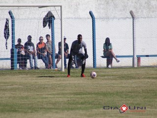 
<a style='margin-left: 5px;' class='btn btn-xs btn-social btn-facebook' href='https://www.facebook.com/sharer/sharer.php?u=https://www.boladovale.com.br/imgs/800-800-90/conteudo/fotos/1611/img0479.jpg' rel='popup' data-width='500' data-height='400'><i class='fa fa-facebook'></i>Compartilhar <span class='hidden-xs'>no Facebook</span>
</a> 
<a class='btn btn-default btn-xs' target='_blank' href='imgs/800-800-90/conteudo/fotos/1611/img0479.jpg'>
<span class='glyphicon glyphicon-cloud-download'></span> Salvar
</a> 
<span></span>