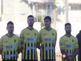 
<a style='margin-left: 5px;' class='btn btn-xs btn-social btn-facebook' href='https://www.facebook.com/sharer/sharer.php?u=https://www.boladovale.com.br/imgs/800-800-90/conteudo/fotos/1612/img0828.jpg' rel='popup' data-width='500' data-height='400'><i class='fa fa-facebook'></i>Compartilhar <span class='hidden-xs'>no Facebook</span>
</a> 
<a class='btn btn-default btn-xs' target='_blank' href='imgs/800-800-90/conteudo/fotos/1612/img0828.jpg'>
<span class='glyphicon glyphicon-cloud-download'></span> Salvar
</a> 
<span></span>