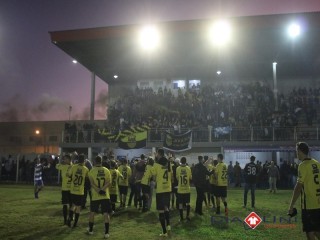 
<a style='margin-left: 5px;' class='btn btn-xs btn-social btn-facebook' href='https://www.facebook.com/sharer/sharer.php?u=https://www.boladovale.com.br/imgs/800-800-90/conteudo/fotos/1612/img1117.jpg' rel='popup' data-width='500' data-height='400'><i class='fa fa-facebook'></i>Compartilhar <span class='hidden-xs'>no Facebook</span>
</a> 
<a class='btn btn-default btn-xs' target='_blank' href='imgs/800-800-90/conteudo/fotos/1612/img1117.jpg'>
<span class='glyphicon glyphicon-cloud-download'></span> Salvar
</a> 
<span></span>