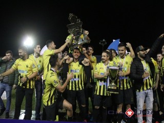 
<a style='margin-left: 5px;' class='btn btn-xs btn-social btn-facebook' href='https://www.facebook.com/sharer/sharer.php?u=https://www.boladovale.com.br/imgs/800-800-90/conteudo/fotos/1613/img1393.jpg' rel='popup' data-width='500' data-height='400'><i class='fa fa-facebook'></i>Compartilhar <span class='hidden-xs'>no Facebook</span>
</a> 
<a class='btn btn-default btn-xs' target='_blank' href='imgs/800-800-90/conteudo/fotos/1613/img1393.jpg'>
<span class='glyphicon glyphicon-cloud-download'></span> Salvar
</a> 
<span></span>