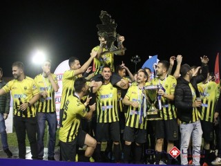 
<a style='margin-left: 5px;' class='btn btn-xs btn-social btn-facebook' href='https://www.facebook.com/sharer/sharer.php?u=https://www.boladovale.com.br/imgs/800-800-90/conteudo/fotos/1613/img1394.jpg' rel='popup' data-width='500' data-height='400'><i class='fa fa-facebook'></i>Compartilhar <span class='hidden-xs'>no Facebook</span>
</a> 
<a class='btn btn-default btn-xs' target='_blank' href='imgs/800-800-90/conteudo/fotos/1613/img1394.jpg'>
<span class='glyphicon glyphicon-cloud-download'></span> Salvar
</a> 
<span></span>