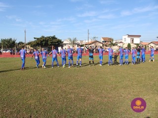 
<a style='margin-left: 5px;' class='btn btn-xs btn-social btn-facebook' href='https://www.facebook.com/sharer/sharer.php?u=https://www.boladovale.com.br/imgs/800-800-90/conteudo/fotos/1614/img0600.jpg' rel='popup' data-width='500' data-height='400'><i class='fa fa-facebook'></i>Compartilhar <span class='hidden-xs'>no Facebook</span>
</a> 
<a class='btn btn-default btn-xs' target='_blank' href='imgs/800-800-90/conteudo/fotos/1614/img0600.jpg'>
<span class='glyphicon glyphicon-cloud-download'></span> Salvar
</a> 
<span></span>
