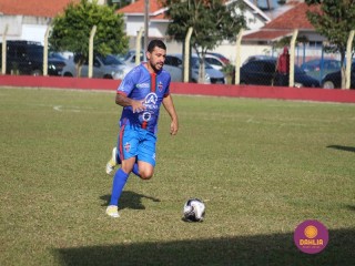 
<a style='margin-left: 5px;' class='btn btn-xs btn-social btn-facebook' href='https://www.facebook.com/sharer/sharer.php?u=https://www.boladovale.com.br/imgs/800-800-90/conteudo/fotos/1614/img0615.jpg' rel='popup' data-width='500' data-height='400'><i class='fa fa-facebook'></i>Compartilhar <span class='hidden-xs'>no Facebook</span>
</a> 
<a class='btn btn-default btn-xs' target='_blank' href='imgs/800-800-90/conteudo/fotos/1614/img0615.jpg'>
<span class='glyphicon glyphicon-cloud-download'></span> Salvar
</a> 
<span></span>