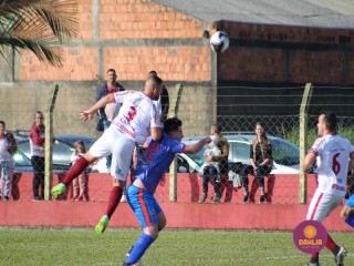 
<a style='margin-left: 5px;' class='btn btn-xs btn-social btn-facebook' href='https://www.facebook.com/sharer/sharer.php?u=https://www.boladovale.com.br/imgs/800-800-90/conteudo/fotos/1614/img0635.jpg' rel='popup' data-width='500' data-height='400'><i class='fa fa-facebook'></i>Compartilhar <span class='hidden-xs'>no Facebook</span>
</a> 
<a class='btn btn-default btn-xs' target='_blank' href='imgs/800-800-90/conteudo/fotos/1614/img0635.jpg'>
<span class='glyphicon glyphicon-cloud-download'></span> Salvar
</a> 
<span></span>