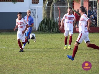 
<a style='margin-left: 5px;' class='btn btn-xs btn-social btn-facebook' href='https://www.facebook.com/sharer/sharer.php?u=https://www.boladovale.com.br/imgs/800-800-90/conteudo/fotos/1614/img0653.jpg' rel='popup' data-width='500' data-height='400'><i class='fa fa-facebook'></i>Compartilhar <span class='hidden-xs'>no Facebook</span>
</a> 
<a class='btn btn-default btn-xs' target='_blank' href='imgs/800-800-90/conteudo/fotos/1614/img0653.jpg'>
<span class='glyphicon glyphicon-cloud-download'></span> Salvar
</a> 
<span></span>