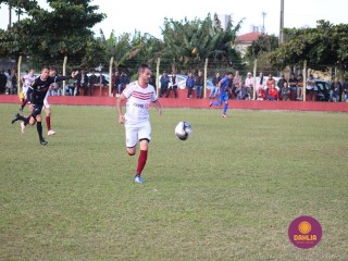 
<a style='margin-left: 5px;' class='btn btn-xs btn-social btn-facebook' href='https://www.facebook.com/sharer/sharer.php?u=https://www.boladovale.com.br/imgs/800-800-90/conteudo/fotos/1614/img0705.jpg' rel='popup' data-width='500' data-height='400'><i class='fa fa-facebook'></i>Compartilhar <span class='hidden-xs'>no Facebook</span>
</a> 
<a class='btn btn-default btn-xs' target='_blank' href='imgs/800-800-90/conteudo/fotos/1614/img0705.jpg'>
<span class='glyphicon glyphicon-cloud-download'></span> Salvar
</a> 
<span></span>