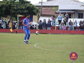 
<a style='margin-left: 5px;' class='btn btn-xs btn-social btn-facebook' href='https://www.facebook.com/sharer/sharer.php?u=https://www.boladovale.com.br/imgs/800-800-90/conteudo/fotos/1614/img0784.jpg' rel='popup' data-width='500' data-height='400'><i class='fa fa-facebook'></i>Compartilhar <span class='hidden-xs'>no Facebook</span>
</a> 
<a class='btn btn-default btn-xs' target='_blank' href='imgs/800-800-90/conteudo/fotos/1614/img0784.jpg'>
<span class='glyphicon glyphicon-cloud-download'></span> Salvar
</a> 
<span></span>