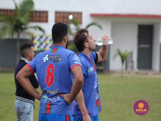 
<a style='margin-left: 5px;' class='btn btn-xs btn-social btn-facebook' href='https://www.facebook.com/sharer/sharer.php?u=https://www.boladovale.com.br/imgs/800-800-90/conteudo/fotos/1614/img0828.jpg' rel='popup' data-width='500' data-height='400'><i class='fa fa-facebook'></i>Compartilhar <span class='hidden-xs'>no Facebook</span>
</a> 
<a class='btn btn-default btn-xs' target='_blank' href='imgs/800-800-90/conteudo/fotos/1614/img0828.jpg'>
<span class='glyphicon glyphicon-cloud-download'></span> Salvar
</a> 
<span></span>