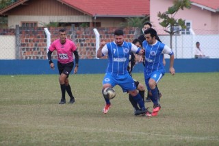
<a style='margin-left: 5px;' class='btn btn-xs btn-social btn-facebook' href='https://www.facebook.com/sharer/sharer.php?u=https://www.boladovale.com.br/imgs/800-800-90/conteudo/fotos/1615/img1619.jpg' rel='popup' data-width='500' data-height='400'><i class='fa fa-facebook'></i>Compartilhar <span class='hidden-xs'>no Facebook</span>
</a> 
<a class='btn btn-default btn-xs' target='_blank' href='imgs/800-800-90/conteudo/fotos/1615/img1619.jpg'>
<span class='glyphicon glyphicon-cloud-download'></span> Salvar
</a> 
<span></span>