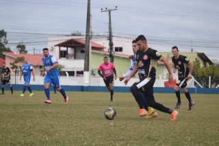 
<a style='margin-left: 5px;' class='btn btn-xs btn-social btn-facebook' href='https://www.facebook.com/sharer/sharer.php?u=https://www.boladovale.com.br/imgs/800-800-90/conteudo/fotos/1615/img1626.jpg' rel='popup' data-width='500' data-height='400'><i class='fa fa-facebook'></i>Compartilhar <span class='hidden-xs'>no Facebook</span>
</a> 
<a class='btn btn-default btn-xs' target='_blank' href='imgs/800-800-90/conteudo/fotos/1615/img1626.jpg'>
<span class='glyphicon glyphicon-cloud-download'></span> Salvar
</a> 
<span></span>