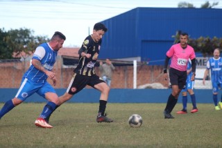 
<a style='margin-left: 5px;' class='btn btn-xs btn-social btn-facebook' href='https://www.facebook.com/sharer/sharer.php?u=https://www.boladovale.com.br/imgs/800-800-90/conteudo/fotos/1615/img1667.jpg' rel='popup' data-width='500' data-height='400'><i class='fa fa-facebook'></i>Compartilhar <span class='hidden-xs'>no Facebook</span>
</a> 
<a class='btn btn-default btn-xs' target='_blank' href='imgs/800-800-90/conteudo/fotos/1615/img1667.jpg'>
<span class='glyphicon glyphicon-cloud-download'></span> Salvar
</a> 
<span></span>