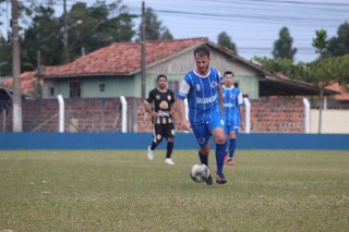 
<a style='margin-left: 5px;' class='btn btn-xs btn-social btn-facebook' href='https://www.facebook.com/sharer/sharer.php?u=https://www.boladovale.com.br/imgs/800-800-90/conteudo/fotos/1615/img1676.jpg' rel='popup' data-width='500' data-height='400'><i class='fa fa-facebook'></i>Compartilhar <span class='hidden-xs'>no Facebook</span>
</a> 
<a class='btn btn-default btn-xs' target='_blank' href='imgs/800-800-90/conteudo/fotos/1615/img1676.jpg'>
<span class='glyphicon glyphicon-cloud-download'></span> Salvar
</a> 
<span></span>