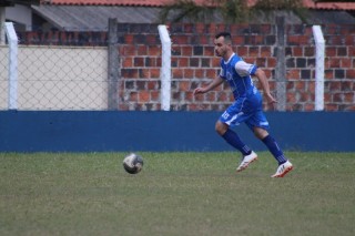 
<a style='margin-left: 5px;' class='btn btn-xs btn-social btn-facebook' href='https://www.facebook.com/sharer/sharer.php?u=https://www.boladovale.com.br/imgs/800-800-90/conteudo/fotos/1615/img1711.jpg' rel='popup' data-width='500' data-height='400'><i class='fa fa-facebook'></i>Compartilhar <span class='hidden-xs'>no Facebook</span>
</a> 
<a class='btn btn-default btn-xs' target='_blank' href='imgs/800-800-90/conteudo/fotos/1615/img1711.jpg'>
<span class='glyphicon glyphicon-cloud-download'></span> Salvar
</a> 
<span></span>