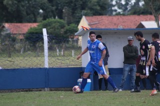 
<a style='margin-left: 5px;' class='btn btn-xs btn-social btn-facebook' href='https://www.facebook.com/sharer/sharer.php?u=https://www.boladovale.com.br/imgs/800-800-90/conteudo/fotos/1615/img1731.jpg' rel='popup' data-width='500' data-height='400'><i class='fa fa-facebook'></i>Compartilhar <span class='hidden-xs'>no Facebook</span>
</a> 
<a class='btn btn-default btn-xs' target='_blank' href='imgs/800-800-90/conteudo/fotos/1615/img1731.jpg'>
<span class='glyphicon glyphicon-cloud-download'></span> Salvar
</a> 
<span></span>