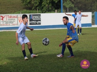 
<a style='margin-left: 5px;' class='btn btn-xs btn-social btn-facebook' href='https://www.facebook.com/sharer/sharer.php?u=https://www.boladovale.com.br/imgs/800-800-90/conteudo/fotos/1616/img1510.jpg' rel='popup' data-width='500' data-height='400'><i class='fa fa-facebook'></i>Compartilhar <span class='hidden-xs'>no Facebook</span>
</a> 
<a class='btn btn-default btn-xs' target='_blank' href='imgs/800-800-90/conteudo/fotos/1616/img1510.jpg'>
<span class='glyphicon glyphicon-cloud-download'></span> Salvar
</a> 
<span></span>