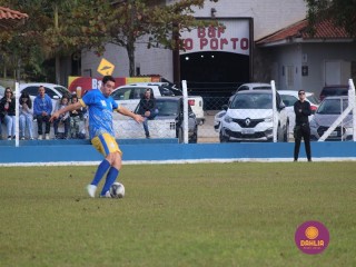 
<a style='margin-left: 5px;' class='btn btn-xs btn-social btn-facebook' href='https://www.facebook.com/sharer/sharer.php?u=https://www.boladovale.com.br/imgs/800-800-90/conteudo/fotos/1616/img1525.jpg' rel='popup' data-width='500' data-height='400'><i class='fa fa-facebook'></i>Compartilhar <span class='hidden-xs'>no Facebook</span>
</a> 
<a class='btn btn-default btn-xs' target='_blank' href='imgs/800-800-90/conteudo/fotos/1616/img1525.jpg'>
<span class='glyphicon glyphicon-cloud-download'></span> Salvar
</a> 
<span></span>