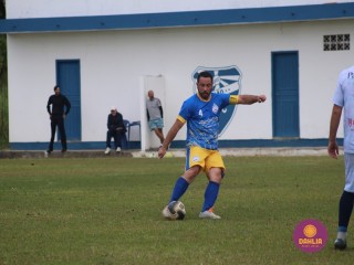 
<a style='margin-left: 5px;' class='btn btn-xs btn-social btn-facebook' href='https://www.facebook.com/sharer/sharer.php?u=https://www.boladovale.com.br/imgs/800-800-90/conteudo/fotos/1616/img1590.jpg' rel='popup' data-width='500' data-height='400'><i class='fa fa-facebook'></i>Compartilhar <span class='hidden-xs'>no Facebook</span>
</a> 
<a class='btn btn-default btn-xs' target='_blank' href='imgs/800-800-90/conteudo/fotos/1616/img1590.jpg'>
<span class='glyphicon glyphicon-cloud-download'></span> Salvar
</a> 
<span></span>