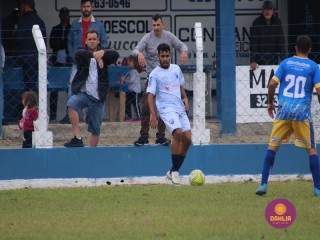 
<a style='margin-left: 5px;' class='btn btn-xs btn-social btn-facebook' href='https://www.facebook.com/sharer/sharer.php?u=https://www.boladovale.com.br/imgs/800-800-90/conteudo/fotos/1616/img1615.jpg' rel='popup' data-width='500' data-height='400'><i class='fa fa-facebook'></i>Compartilhar <span class='hidden-xs'>no Facebook</span>
</a> 
<a class='btn btn-default btn-xs' target='_blank' href='imgs/800-800-90/conteudo/fotos/1616/img1615.jpg'>
<span class='glyphicon glyphicon-cloud-download'></span> Salvar
</a> 
<span></span>