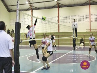 
<a style='margin-left: 5px;' class='btn btn-xs btn-social btn-facebook' href='https://www.facebook.com/sharer/sharer.php?u=https://www.boladovale.com.br/imgs/800-800-90/conteudo/fotos/1617/img1770.jpg' rel='popup' data-width='500' data-height='400'><i class='fa fa-facebook'></i>Compartilhar <span class='hidden-xs'>no Facebook</span>
</a> 
<a class='btn btn-default btn-xs' target='_blank' href='imgs/800-800-90/conteudo/fotos/1617/img1770.jpg'>
<span class='glyphicon glyphicon-cloud-download'></span> Salvar
</a> 
<span></span>
