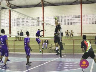 
<a style='margin-left: 5px;' class='btn btn-xs btn-social btn-facebook' href='https://www.facebook.com/sharer/sharer.php?u=https://www.boladovale.com.br/imgs/800-800-90/conteudo/fotos/1617/img1860.jpg' rel='popup' data-width='500' data-height='400'><i class='fa fa-facebook'></i>Compartilhar <span class='hidden-xs'>no Facebook</span>
</a> 
<a class='btn btn-default btn-xs' target='_blank' href='imgs/800-800-90/conteudo/fotos/1617/img1860.jpg'>
<span class='glyphicon glyphicon-cloud-download'></span> Salvar
</a> 
<span></span>