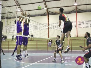 
<a style='margin-left: 5px;' class='btn btn-xs btn-social btn-facebook' href='https://www.facebook.com/sharer/sharer.php?u=https://www.boladovale.com.br/imgs/800-800-90/conteudo/fotos/1617/img1873.jpg' rel='popup' data-width='500' data-height='400'><i class='fa fa-facebook'></i>Compartilhar <span class='hidden-xs'>no Facebook</span>
</a> 
<a class='btn btn-default btn-xs' target='_blank' href='imgs/800-800-90/conteudo/fotos/1617/img1873.jpg'>
<span class='glyphicon glyphicon-cloud-download'></span> Salvar
</a> 
<span></span>