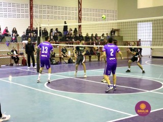 
<a style='margin-left: 5px;' class='btn btn-xs btn-social btn-facebook' href='https://www.facebook.com/sharer/sharer.php?u=https://www.boladovale.com.br/imgs/800-800-90/conteudo/fotos/1617/img1956.jpg' rel='popup' data-width='500' data-height='400'><i class='fa fa-facebook'></i>Compartilhar <span class='hidden-xs'>no Facebook</span>
</a> 
<a class='btn btn-default btn-xs' target='_blank' href='imgs/800-800-90/conteudo/fotos/1617/img1956.jpg'>
<span class='glyphicon glyphicon-cloud-download'></span> Salvar
</a> 
<span></span>