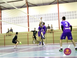 
<a style='margin-left: 5px;' class='btn btn-xs btn-social btn-facebook' href='https://www.facebook.com/sharer/sharer.php?u=https://www.boladovale.com.br/imgs/800-800-90/conteudo/fotos/1617/img2001.jpg' rel='popup' data-width='500' data-height='400'><i class='fa fa-facebook'></i>Compartilhar <span class='hidden-xs'>no Facebook</span>
</a> 
<a class='btn btn-default btn-xs' target='_blank' href='imgs/800-800-90/conteudo/fotos/1617/img2001.jpg'>
<span class='glyphicon glyphicon-cloud-download'></span> Salvar
</a> 
<span></span>