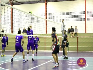 
<a style='margin-left: 5px;' class='btn btn-xs btn-social btn-facebook' href='https://www.facebook.com/sharer/sharer.php?u=https://www.boladovale.com.br/imgs/800-800-90/conteudo/fotos/1617/img2009.jpg' rel='popup' data-width='500' data-height='400'><i class='fa fa-facebook'></i>Compartilhar <span class='hidden-xs'>no Facebook</span>
</a> 
<a class='btn btn-default btn-xs' target='_blank' href='imgs/800-800-90/conteudo/fotos/1617/img2009.jpg'>
<span class='glyphicon glyphicon-cloud-download'></span> Salvar
</a> 
<span></span>