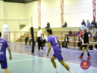 
<a style='margin-left: 5px;' class='btn btn-xs btn-social btn-facebook' href='https://www.facebook.com/sharer/sharer.php?u=https://www.boladovale.com.br/imgs/800-800-90/conteudo/fotos/1617/img2146.jpg' rel='popup' data-width='500' data-height='400'><i class='fa fa-facebook'></i>Compartilhar <span class='hidden-xs'>no Facebook</span>
</a> 
<a class='btn btn-default btn-xs' target='_blank' href='imgs/800-800-90/conteudo/fotos/1617/img2146.jpg'>
<span class='glyphicon glyphicon-cloud-download'></span> Salvar
</a> 
<span></span>