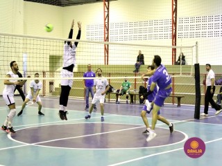 
<a style='margin-left: 5px;' class='btn btn-xs btn-social btn-facebook' href='https://www.facebook.com/sharer/sharer.php?u=https://www.boladovale.com.br/imgs/800-800-90/conteudo/fotos/1617/img2169.jpg' rel='popup' data-width='500' data-height='400'><i class='fa fa-facebook'></i>Compartilhar <span class='hidden-xs'>no Facebook</span>
</a> 
<a class='btn btn-default btn-xs' target='_blank' href='imgs/800-800-90/conteudo/fotos/1617/img2169.jpg'>
<span class='glyphicon glyphicon-cloud-download'></span> Salvar
</a> 
<span></span>