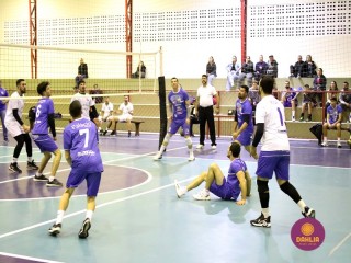 
<a style='margin-left: 5px;' class='btn btn-xs btn-social btn-facebook' href='https://www.facebook.com/sharer/sharer.php?u=https://www.boladovale.com.br/imgs/800-800-90/conteudo/fotos/1617/img2193.jpg' rel='popup' data-width='500' data-height='400'><i class='fa fa-facebook'></i>Compartilhar <span class='hidden-xs'>no Facebook</span>
</a> 
<a class='btn btn-default btn-xs' target='_blank' href='imgs/800-800-90/conteudo/fotos/1617/img2193.jpg'>
<span class='glyphicon glyphicon-cloud-download'></span> Salvar
</a> 
<span></span>