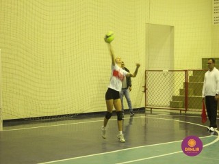 
<a style='margin-left: 5px;' class='btn btn-xs btn-social btn-facebook' href='https://www.facebook.com/sharer/sharer.php?u=https://www.boladovale.com.br/imgs/800-800-90/conteudo/fotos/1618/img0937.jpg' rel='popup' data-width='500' data-height='400'><i class='fa fa-facebook'></i>Compartilhar <span class='hidden-xs'>no Facebook</span>
</a> 
<a class='btn btn-default btn-xs' target='_blank' href='imgs/800-800-90/conteudo/fotos/1618/img0937.jpg'>
<span class='glyphicon glyphicon-cloud-download'></span> Salvar
</a> 
<span></span>