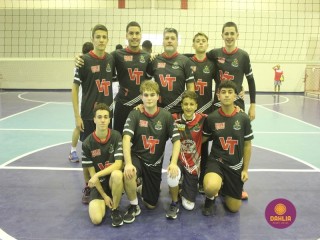 
<a style='margin-left: 5px;' class='btn btn-xs btn-social btn-facebook' href='https://www.facebook.com/sharer/sharer.php?u=https://www.boladovale.com.br/imgs/800-800-90/conteudo/fotos/1618/img1029.jpg' rel='popup' data-width='500' data-height='400'><i class='fa fa-facebook'></i>Compartilhar <span class='hidden-xs'>no Facebook</span>
</a> 
<a class='btn btn-default btn-xs' target='_blank' href='imgs/800-800-90/conteudo/fotos/1618/img1029.jpg'>
<span class='glyphicon glyphicon-cloud-download'></span> Salvar
</a> 
<span></span>