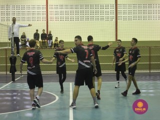 
<a style='margin-left: 5px;' class='btn btn-xs btn-social btn-facebook' href='https://www.facebook.com/sharer/sharer.php?u=https://www.boladovale.com.br/imgs/800-800-90/conteudo/fotos/1618/img1064.jpg' rel='popup' data-width='500' data-height='400'><i class='fa fa-facebook'></i>Compartilhar <span class='hidden-xs'>no Facebook</span>
</a> 
<a class='btn btn-default btn-xs' target='_blank' href='imgs/800-800-90/conteudo/fotos/1618/img1064.jpg'>
<span class='glyphicon glyphicon-cloud-download'></span> Salvar
</a> 
<span></span>